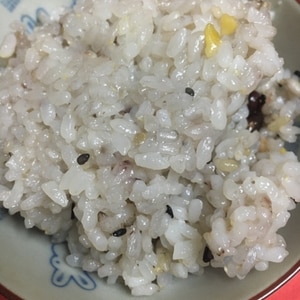 雑穀しらたきご飯(Caプラス)